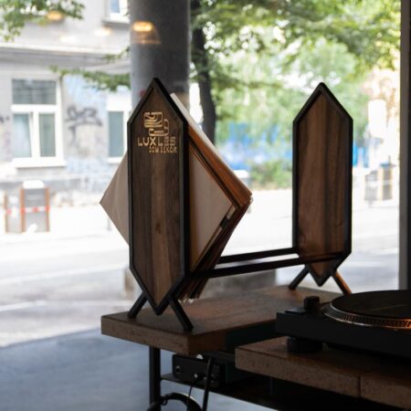 Nosilec vinilne plošče